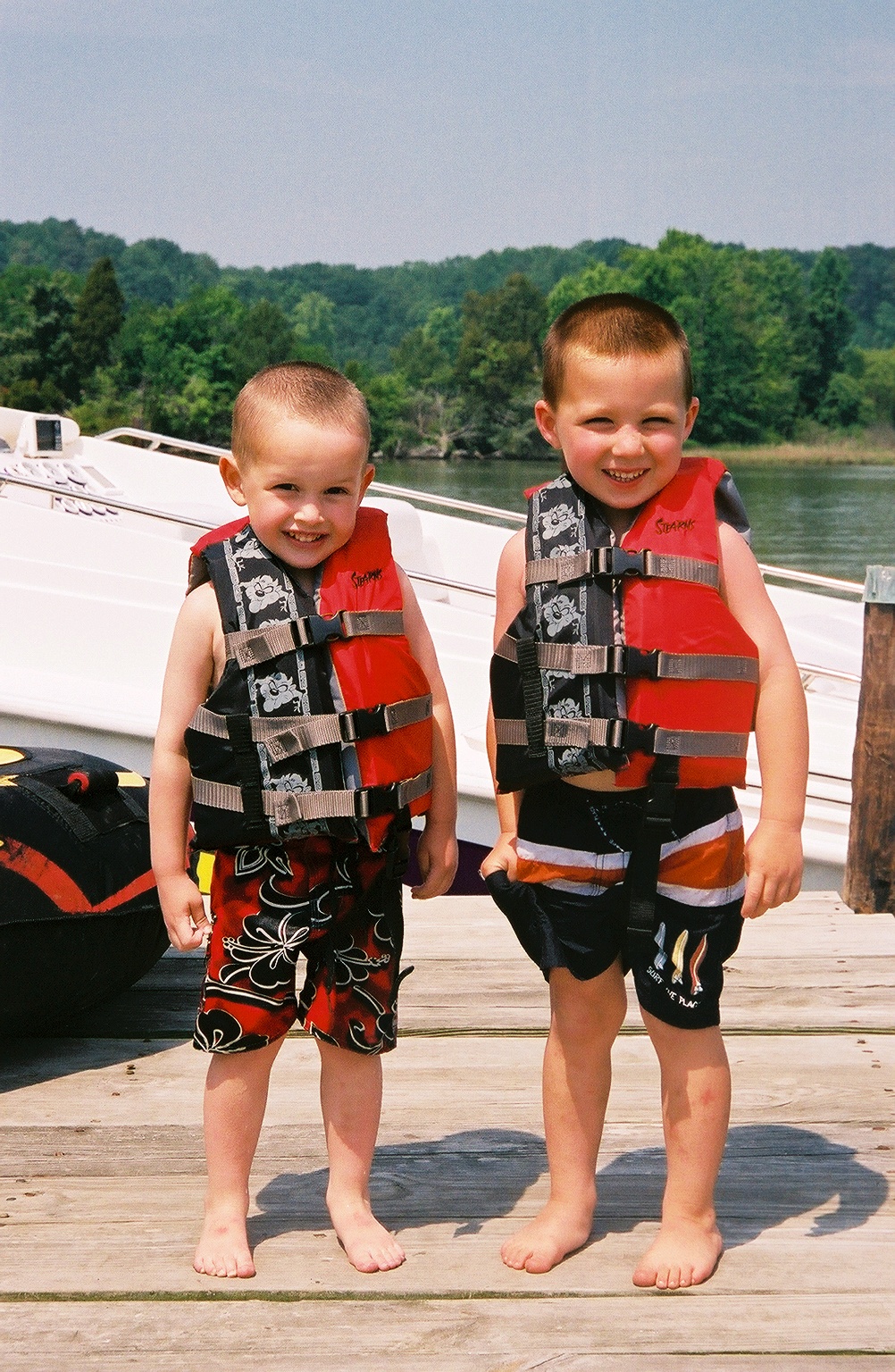 Ryan and Kent had matching life jackets!!